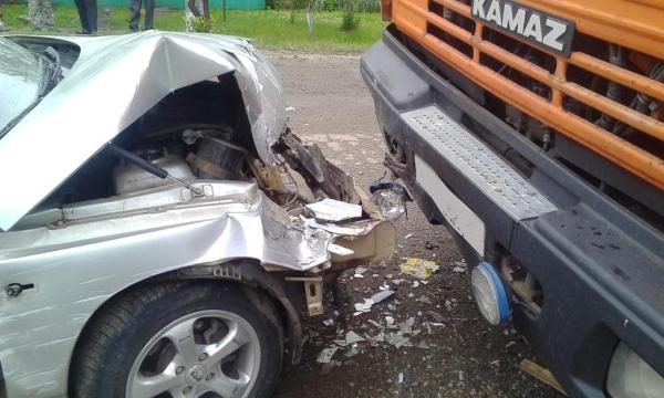 На Ставрополье спасатели пришли на помощь участникам крупного ДТП